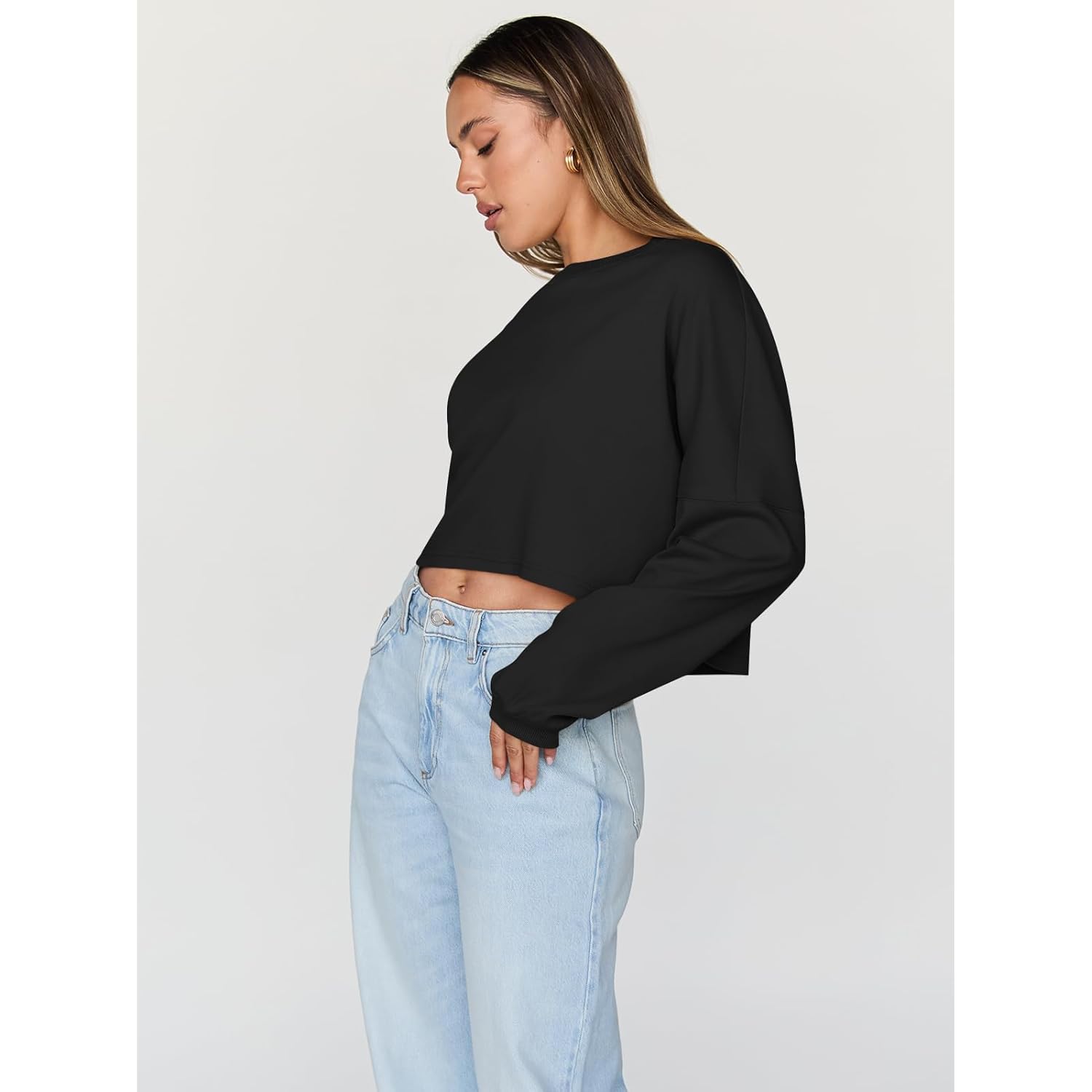 Trendy Queen cropped sweatshirt for Dam oversized Crewneck - Image 3